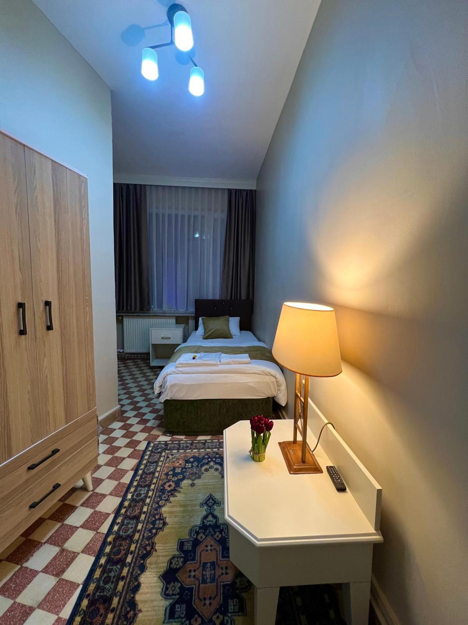 Findik Palas Otel Istanbul Exterior foto